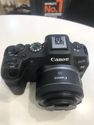 Canon R8 For sale