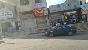 محل تجاري للايجار يصلح لكافة الأعمال التجارية بسعر مناسب