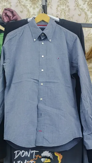 قميص Tommy قياس L لون رمادي