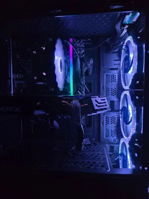 استخدام 3 شهور المالك الأول RX580