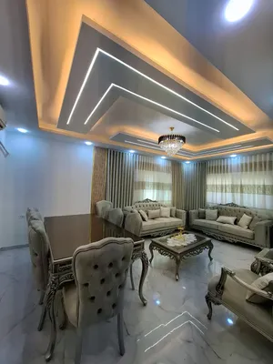 195 m2 5 Bedrooms Townhouse for Sale in Mafraq Bala'ama