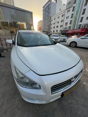 Nissan maxima for sale in very good condition