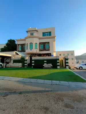 متاح استديو قريب من كلية التقنية وصيدلية الاتقان غرفه وحمام ومطبخ مفروش للإيجار بسعر 160