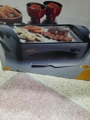 شواية كهربائية بلاك آند ديكر Teppanyaki Bar TB2000 جديدة وغير مستخدمة
