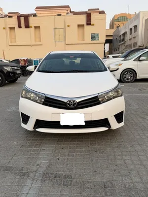 Toyota corolla//model 2014//gcc//mid option