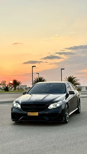 مرسيدس صـالون E63  اصل موديل 2010