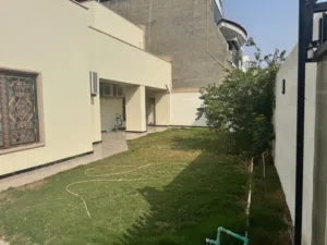 600-m2-5-bedrooms-townhouse-for-rent-in-basra-mnawi-basha