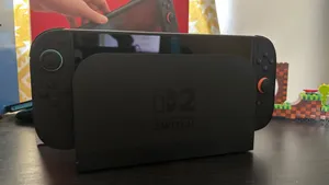 نينتيندو سويتش 2 مستعمل جديد معه علبته باكياسه بحالة ممتازة Nintendo switch 2 like new