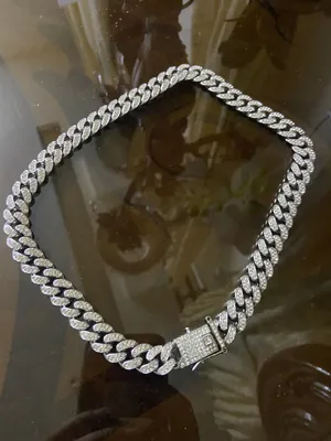 طوق من اميركه
