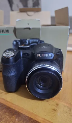 fujifilm finepix s2980 read the description pls