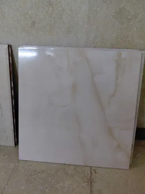 سيراميك  61×61 جديد بالكرتونة للبيع
