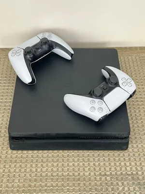 PlayStation 4 Slim