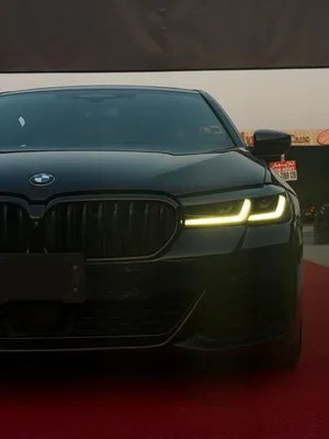 BMW M550i xDrive M performance