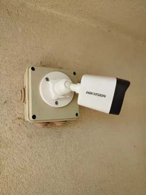 فني تركيب وصيانة كاميرات مراقبة وشبكات (منازل، محلات، شركات) Hikvision & Dahua & UNV