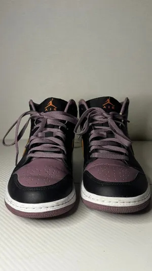 Jordan 1 Mid SE Sky J Mauve مقاس 40.5 مقاس