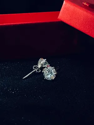 Certified Moisssanite Diamond accessories. اسوارات الماس موسونايت موثوقه.