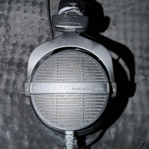 سماعة Beyerdynamic DT 990 PRO