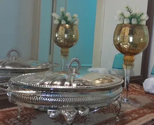صحن ضيافه للمأكولات