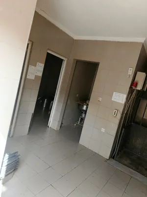 مساحات للايجار : مستودعات ، مشغل اعداد اطعمة