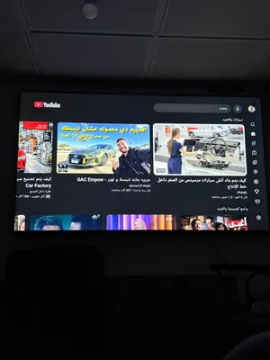 Excellent 65-inch Philips TV, in the box.  فيليبس 65 بوصة ممتازة بالكرتونة