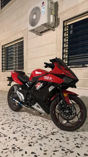 دراجه ناريه باور سبوت 400CC يصلح في التدريب و الخطوط الالطويله