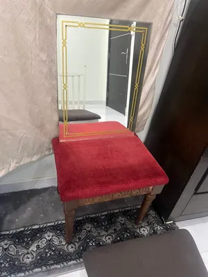 Chair table mirror