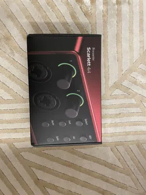 Scarlet 4i4 4th gen audio interface