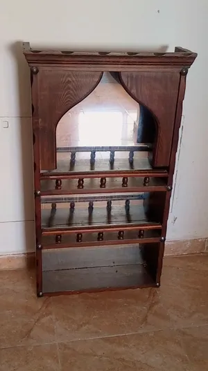 كمار (رف دلال) تراثي خشب زان بحالة ممتازة للبيع.. ملاحظه التواصل واتس اب أو السوق المفتوح دردشه فقط