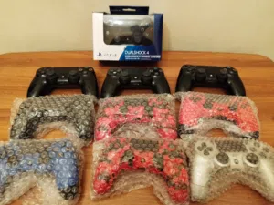 يدين ps4 اوروبيات اصليات