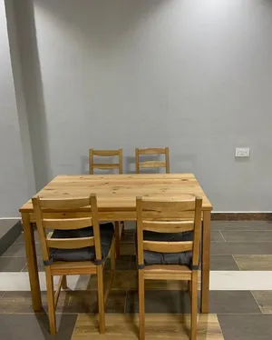 طاولة خشب 100%