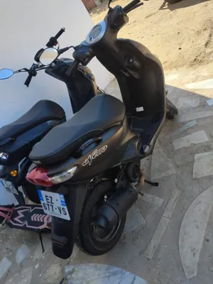 2 سكوتير ودراجة كهربائية