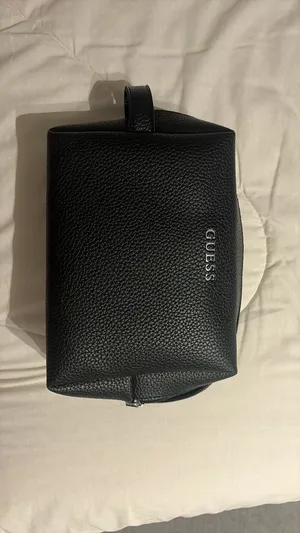 شنطة يد GUESS جديييدة اصلية