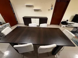 Dining table & buffet Cabinet