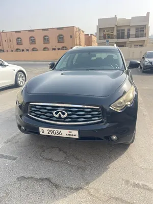 Infiniti FX35 انفينيتي