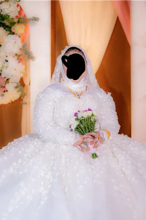 For sale use wedding gown use at once