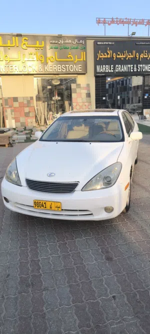 اعلان بيع مركبة لكزس ES330 موديل 2005