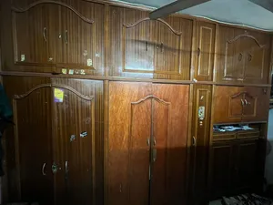 دولاب كبير للبيع