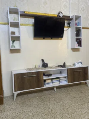 كونسول تلفزيون انيق