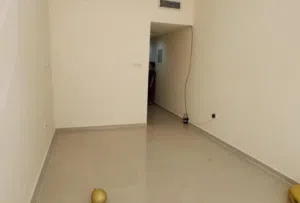 استديو شامل بالقرب من الخالدية مول