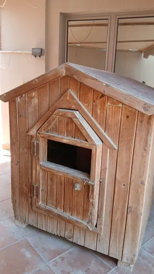 Dog house for sale