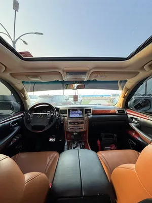 لكزس LX 570 موديل 2015