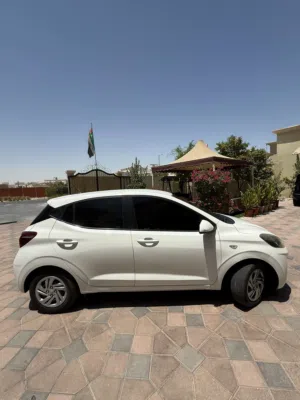 Used Hyundai i10 in Abu Dhabi