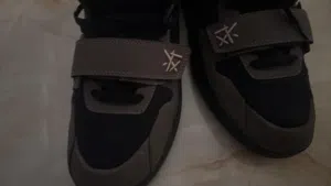 حذاء رياضي كاجوال تقليد