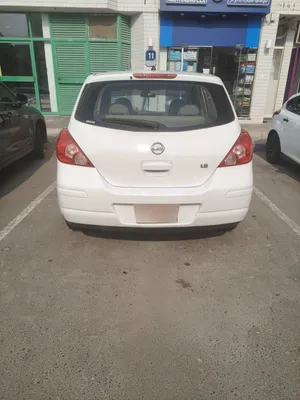 Nissan tiida 2013 hatchback Mexican specs