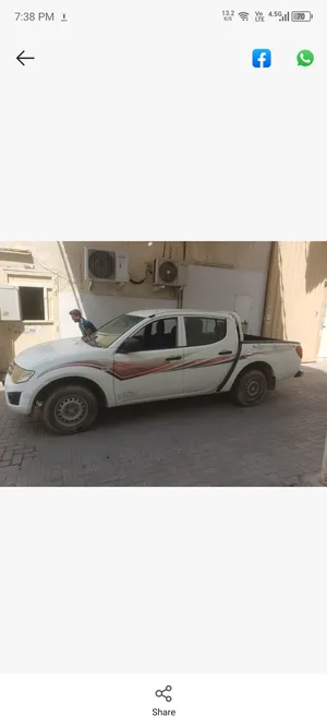 Mitsubishi L200 Model 2011