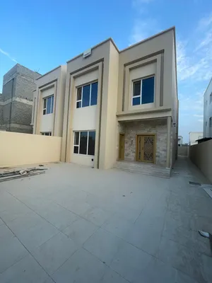 260 m2 4 Bedrooms Villa for Sale in Muscat Al Maabilah