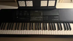 للبيع أورج Casio CT-X870IN  – 61  مفتاح – مع الشاحن  الماركة: Casio