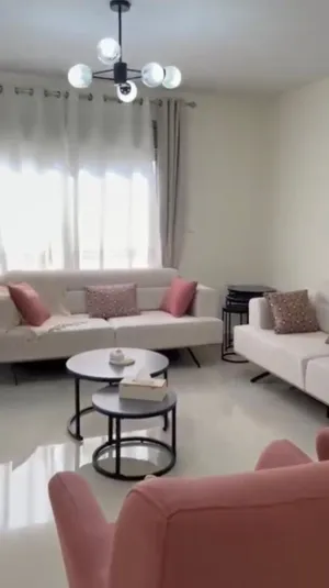 شقة مميزة في عين مصباح للبيع