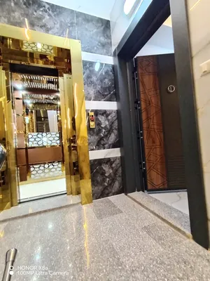 شقة * جديدة * لم تسكن * مطلة * موقع مميز * شفا بدران
