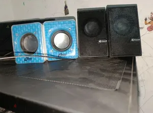 طقمين سماعات كسر زيرو للبيع بنص الثمن